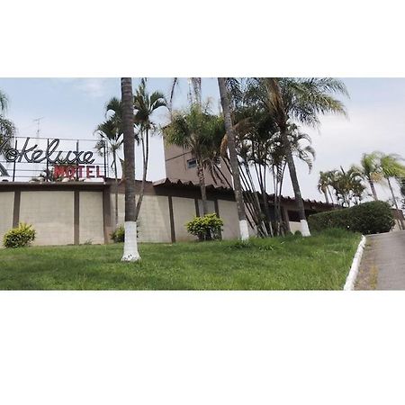 Motel Kokeluxe Cachoeira Paulista Exterior photo